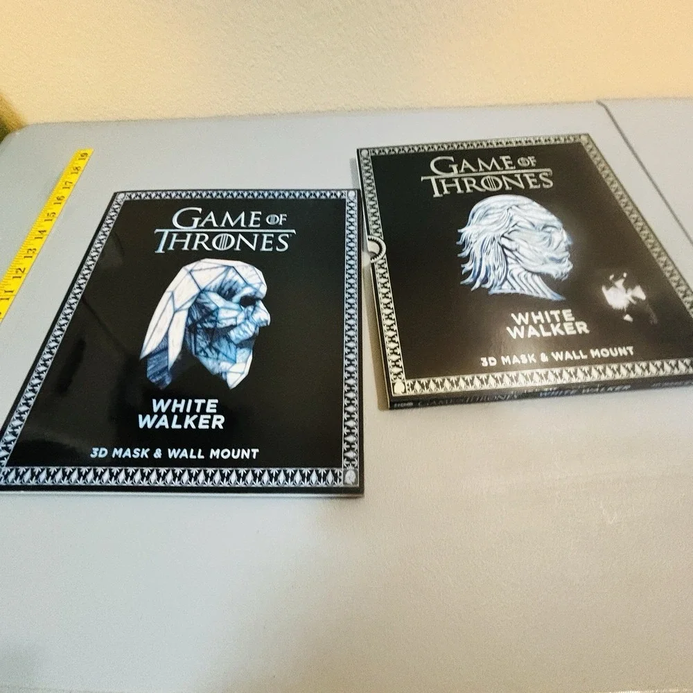 Game of Thrones White Walker 3D Mask & Wall Mount Book New In Package See Pics